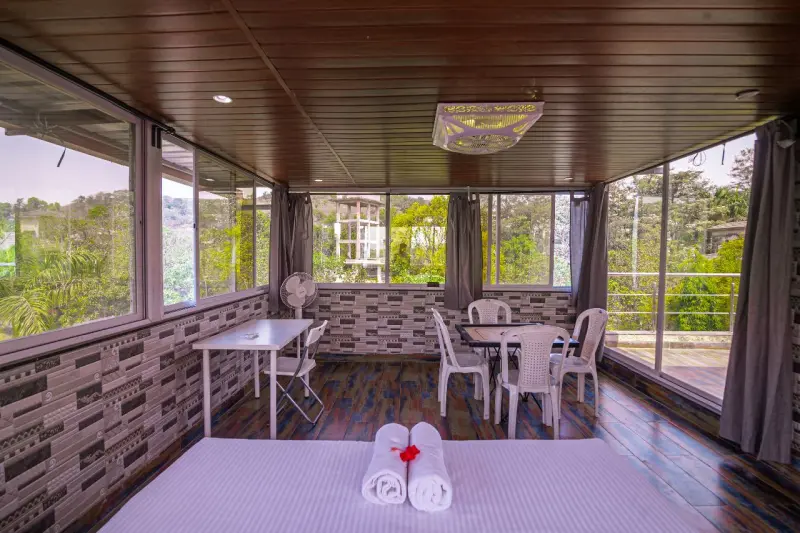 Cirrus Room – Views from the Top